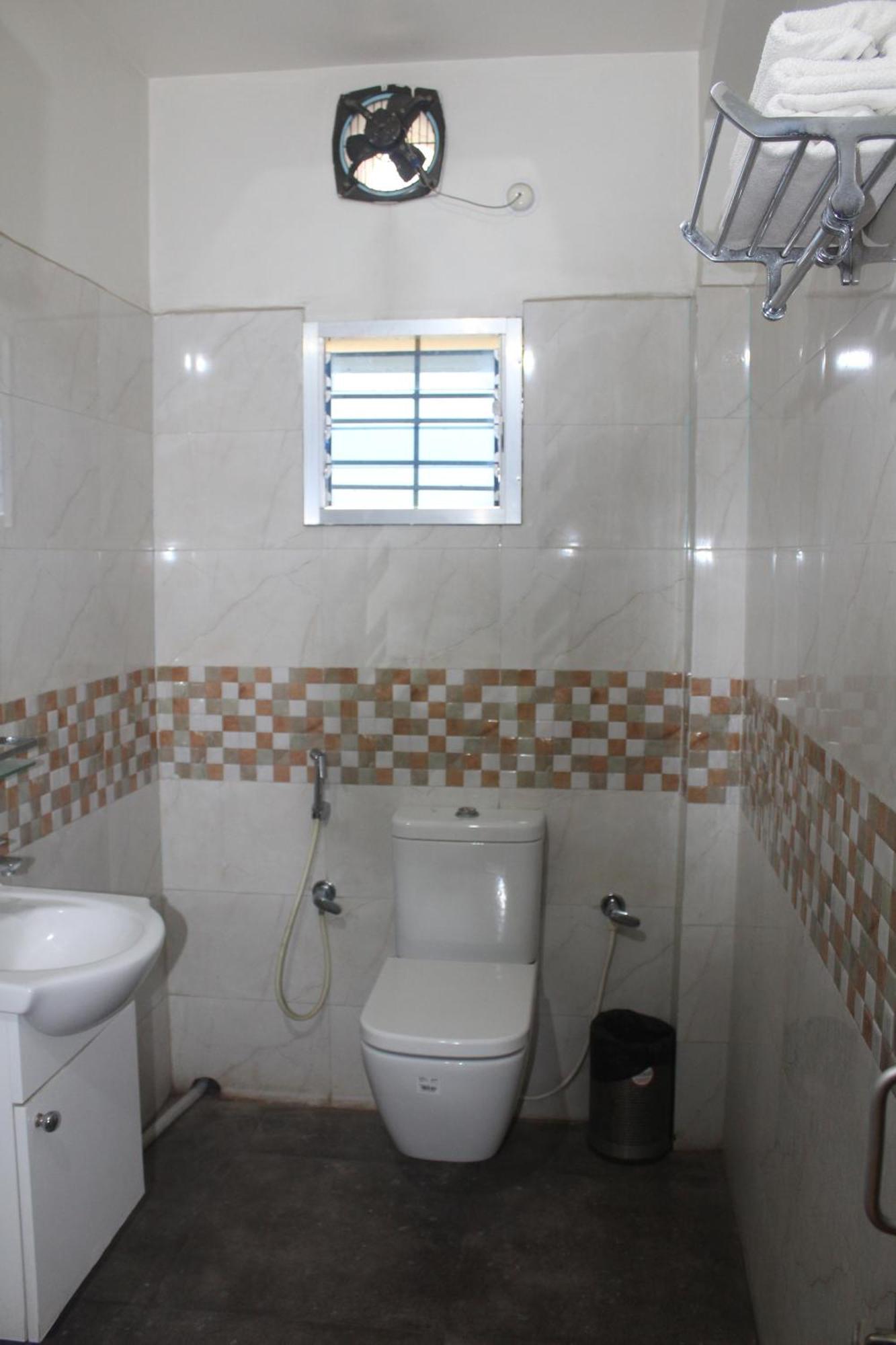 Mukutmanipur Hotel Oishi Plaza מראה חיצוני תמונה